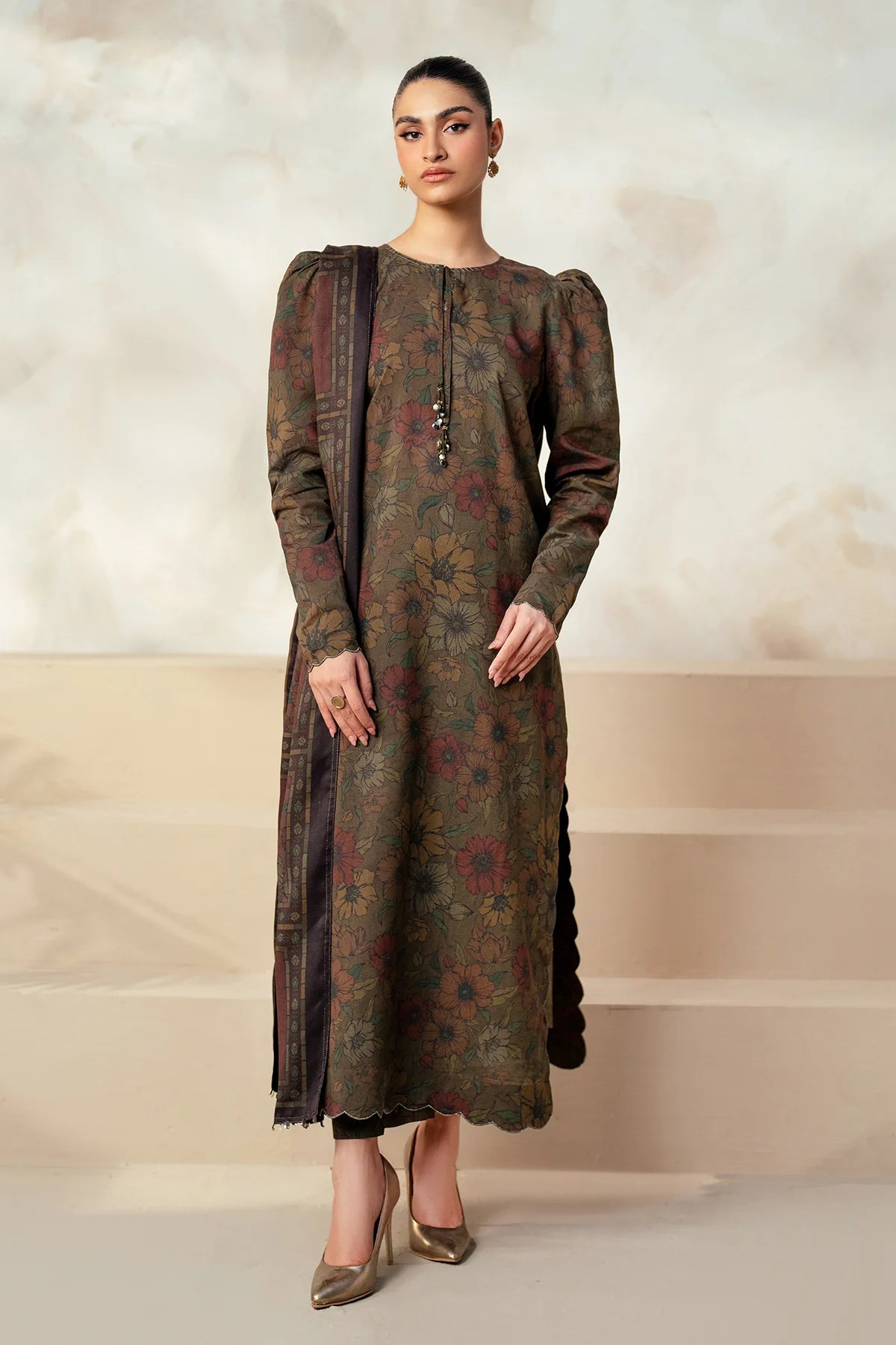 Baroque Prints 3-Piece Digital Print Viscose Suit with Printed Shawl.