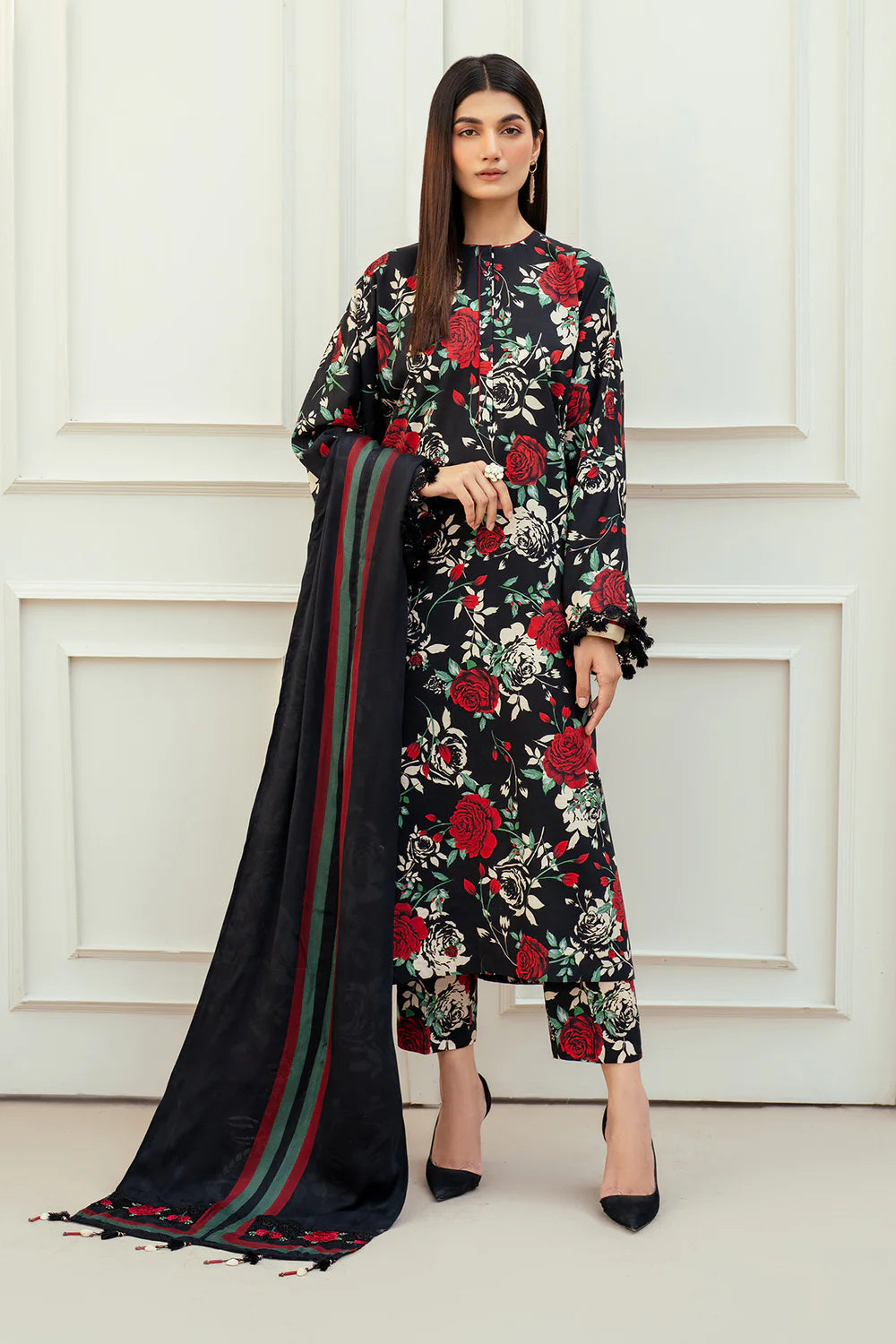 Baroque Prints 3-Piece Digital Print Viscose Suit with Printed Shawl.