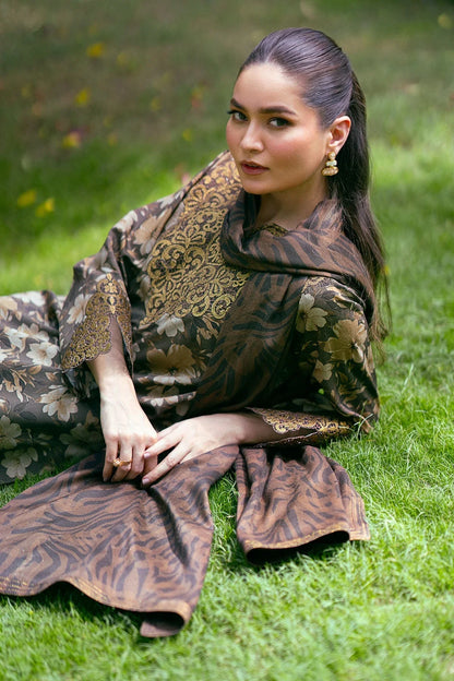 Baroque Prints 3-Piece Digital Print Viscose Suit with Printed Shawl.